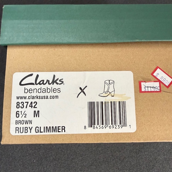 Clarks Bendables Brown Leather Zip Up Ankle Bootie Women’s Size 6 1/2 M - Picture 9 of 10